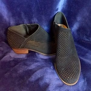 LUCKY Brand Booties 8.5 Black suede